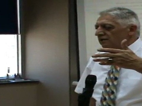 5- Konya SMMMO' sının, SGK Emekli Baş Müfettişi İlhan Batır' la Düzenlemiş Oldukları, SGK Kayıtdışı, İstihdam, Çalışma Hayatında Denetim ve 6111 sayılı Kanundaki İstihdam Paketi Konulu Seminer