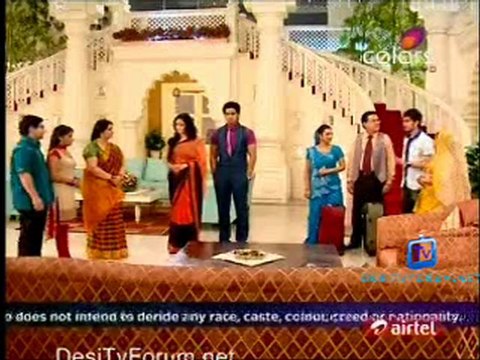 Hamari Saas Leela - 1st August 2011 Watch Video Online pt1