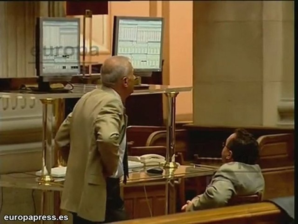 El Ibex experimenta leve descenso a media sesión
