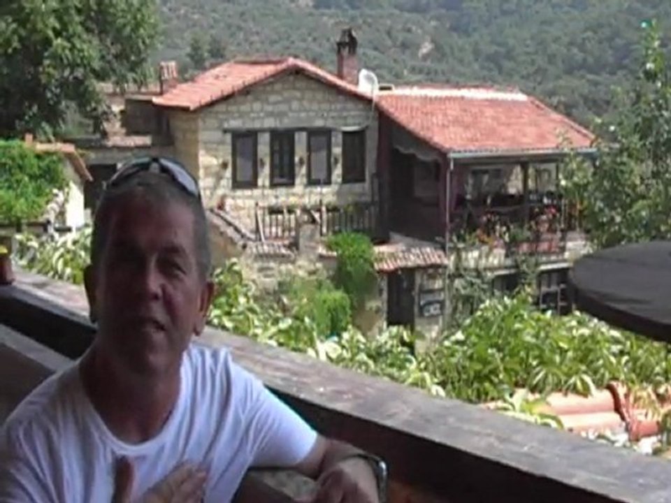 Cumhur Öğretmen"Çocuk Sevgisi" Clibini Kendisi Çekti