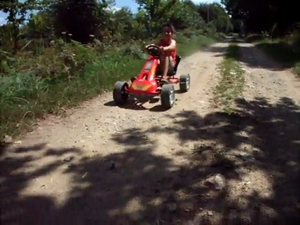 kart à pédale enfant