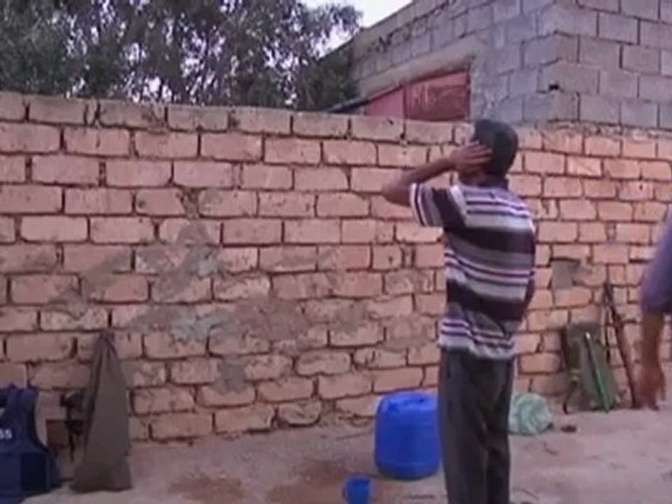 Libyan rebels will fight while fasting