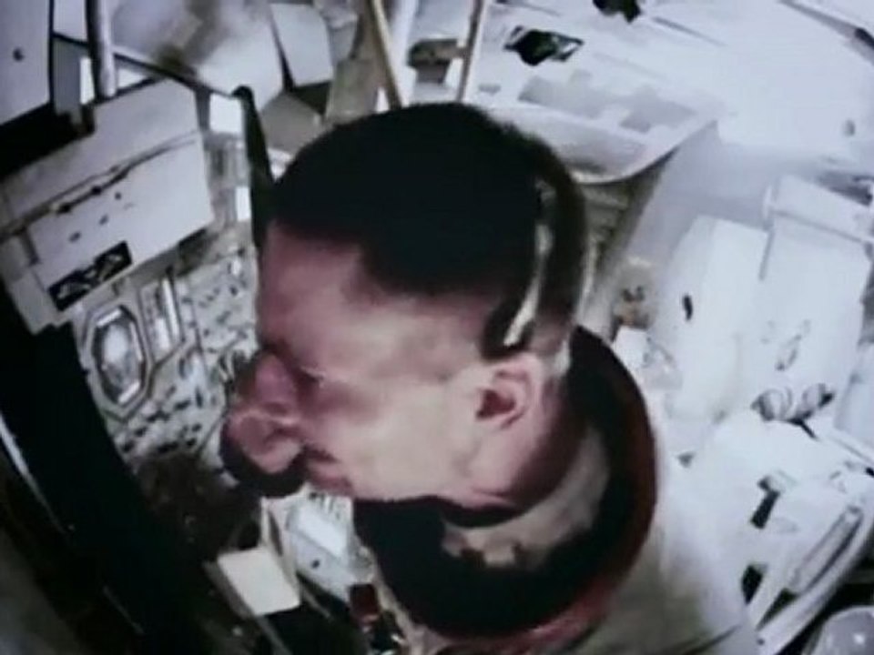 Apollo 18 - Official Trailer 4 [HD] - YouTube