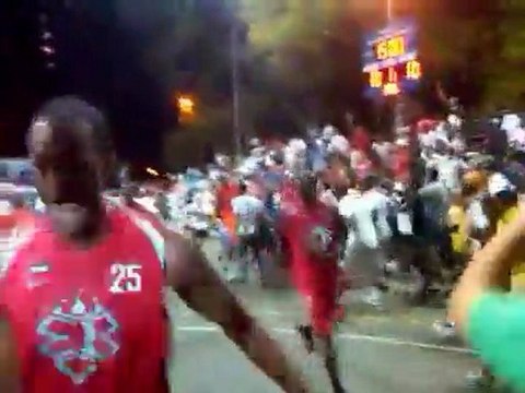 Kevin Durant at Rucker Park drops 66 points !! CROWD goes BANANAS
