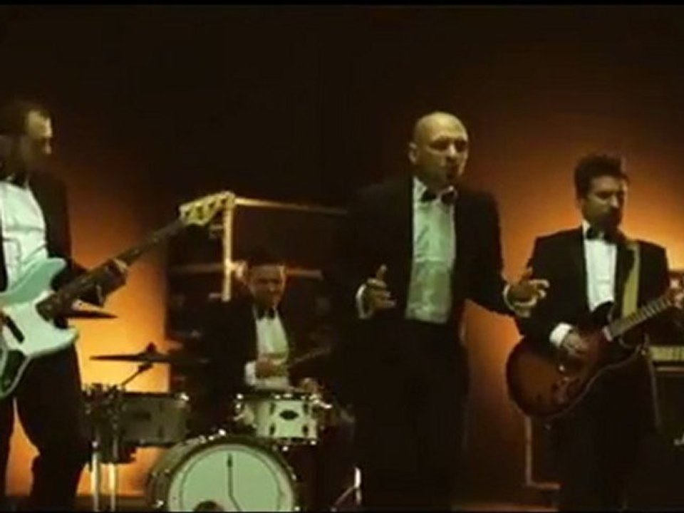 Gripin - Beş (2011) by Aluxton