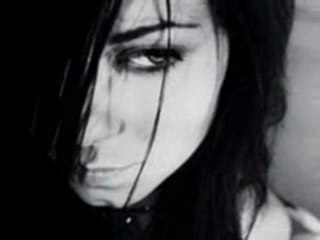 Adile Yadırgı - Susmak Lazım