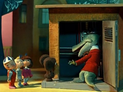 Russian animation: Cheburashka (+English subtitles) 1971