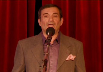 Jean-Pierre Mathieu interprète " Nous les romantiques " - " Pigalle " - " L'amour est dans ta rue "