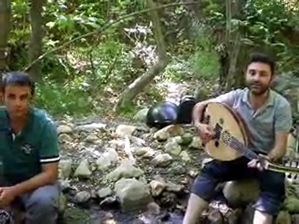 sertan-akşam güneşi piknikte