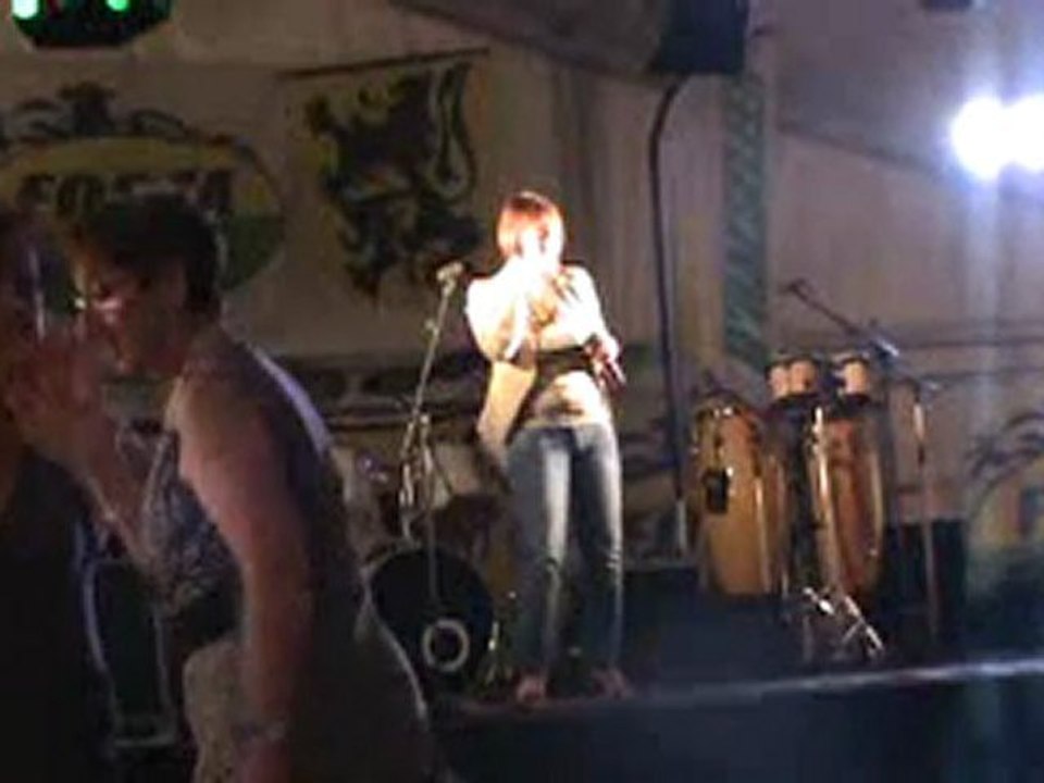 gwendolina live burning love