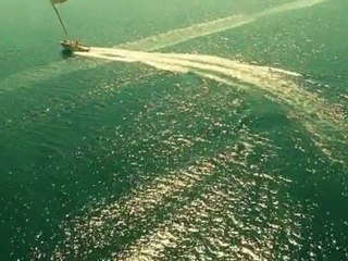 Parachute Ascencionnel Parasailing Zrce Novalja Croatie