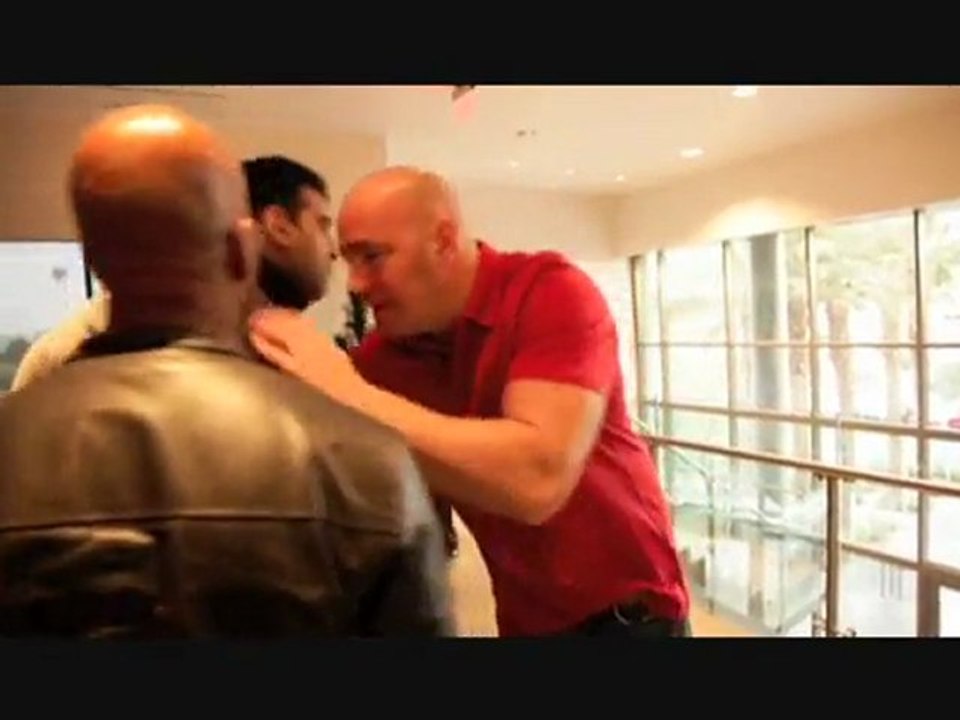 DANA WHITE UFC 133 video blog day1