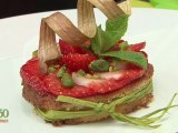 Tartelette amande, rhubarbe et fraises - 750 Grammes
