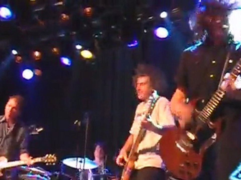 Jello Biafra and the Guantanamo School of Medicine 2011-08-02 Melkweg Amsterdam - part 4