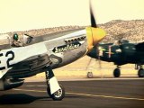 Akrobasi pilotlarının Reno semalarındaki nefes kesen gösteri