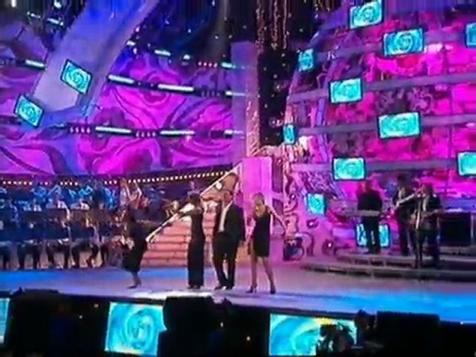 V.I.A. "Gra" feat. Valery Meladze - Prityazhenya bolshe net (Vischaya liga 2004)