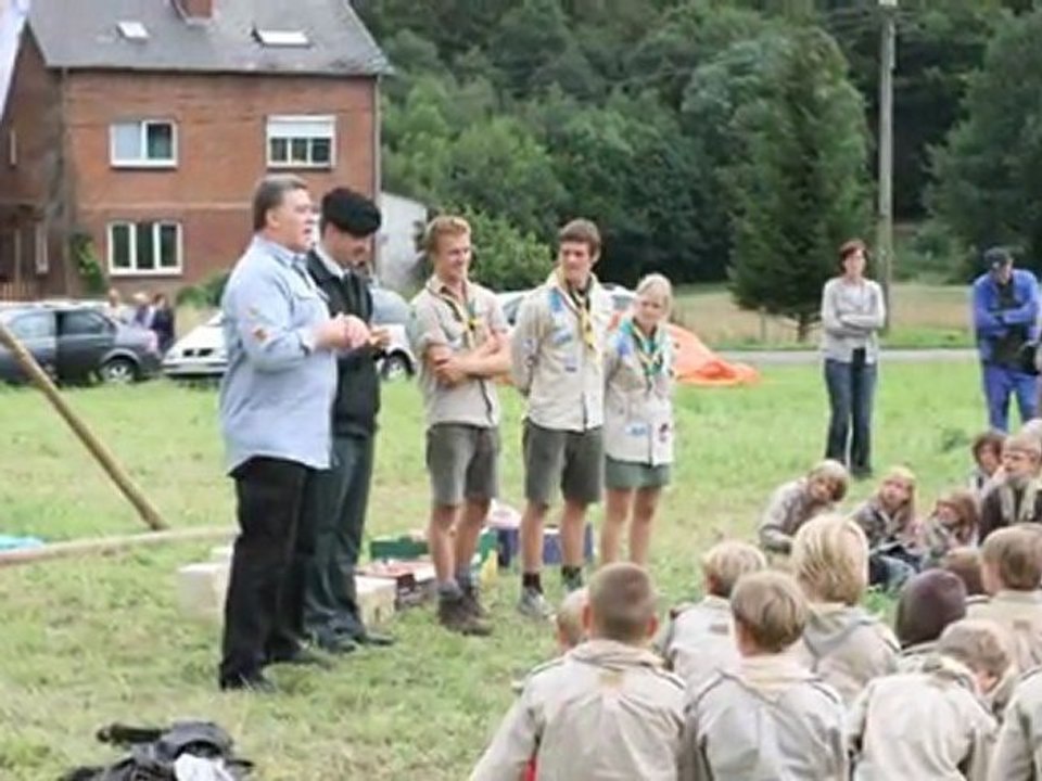 Namur été 2011, Mr Camp à l'ecoute des mouvements de jeunesse