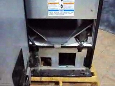 VENDING MACHINE FOR SALE: SODA POP DIXIE NARCO VENDING $1500