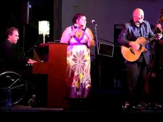 2011-08-04 Audrey et les Faces B à Cenon sur Vienne 3