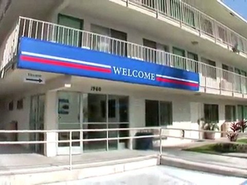 MOTEL 6 SAN BERNARDINO NORTH Video Tour