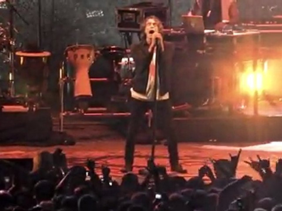 Incubus - Live Performance