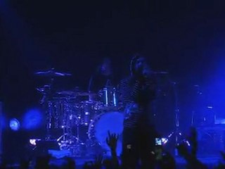 The Used - The Bird And The Worm (live)