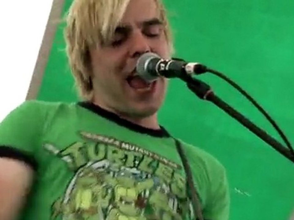 New Politics - Give Me Hope (live)