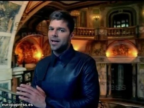 Ricky Martin estrena single y videoclip de Frío