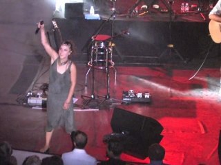 Zaz : tapis rouge à Ramatuelle !