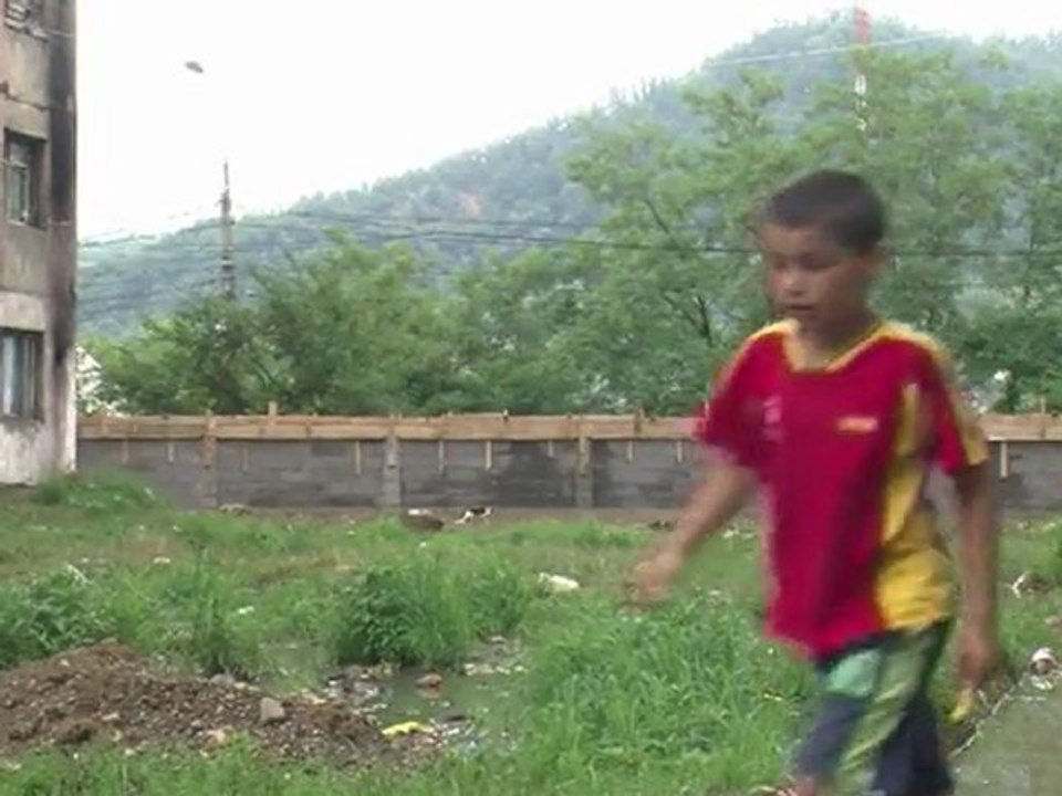 Discriminação entre romenos e ciganos