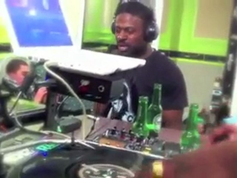Loko-freestyle au BIGNOYZE SHOW (2010)