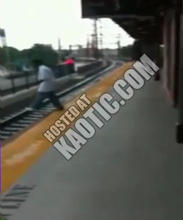 Crackhead off-Plattform Fail