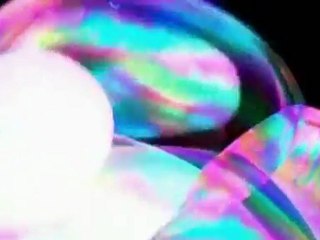 Bubble master blows away Chinese fans