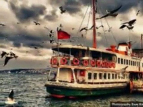 Leman Sam - İstanbulu Dinliyorum..