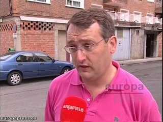 Asegura que el consistorio le hace la vida imposible