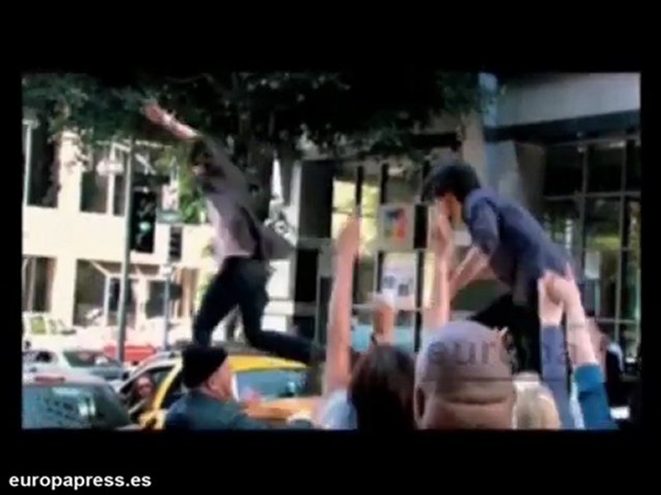 Miley Cyrus se muda para no ser vecina de su ex