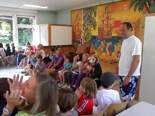 Chant stage Wauxhall août 2011 Attention moustique