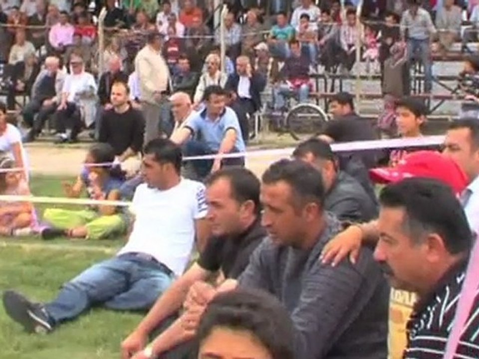 Sarayköy "KARAKUCAK GÜREŞLERİ"