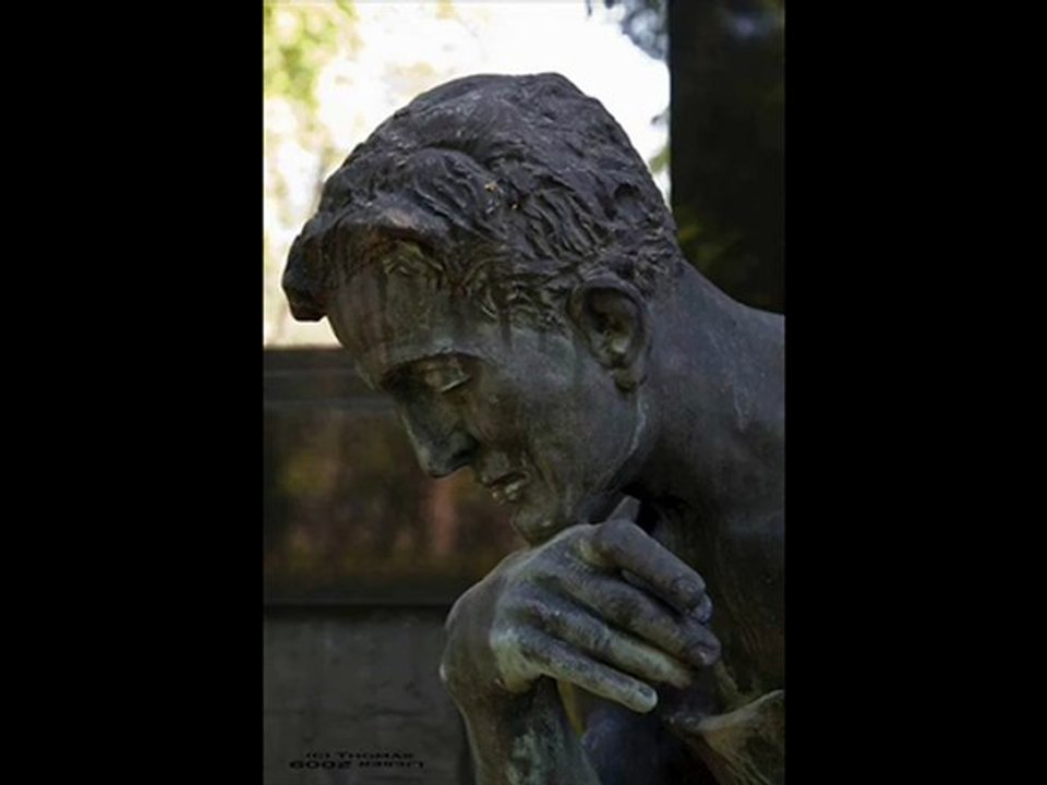 Med Abd Elwahab 'Bafakar fili Nessini'