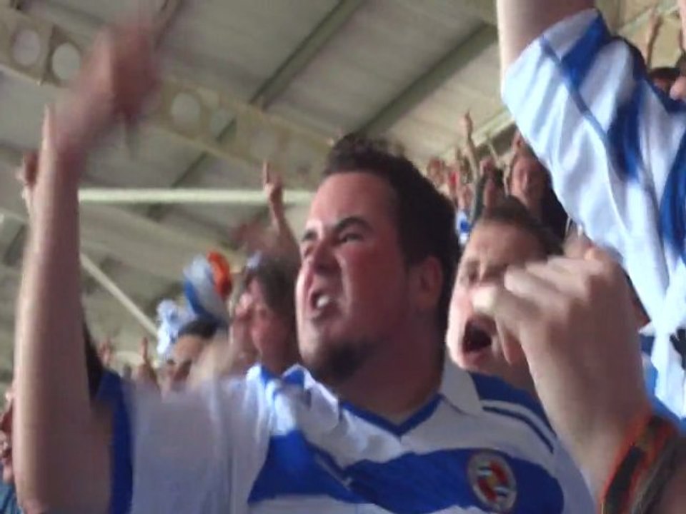 Mathieu Manset's 2nd goal to make the score 2-2 against Milwall 06/08/11