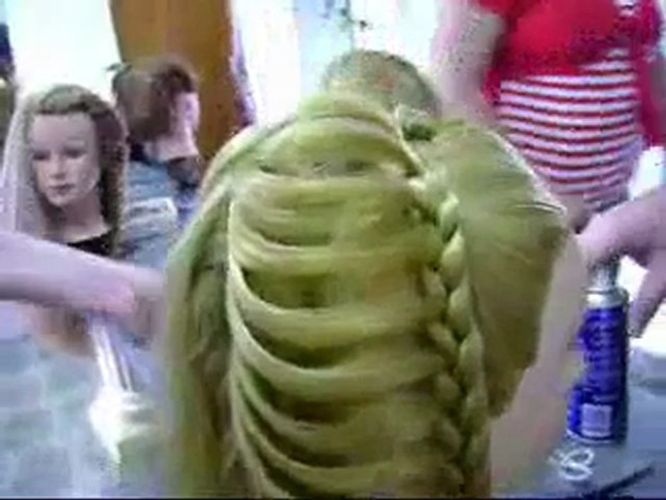 ‪Penteados - tranças indianas