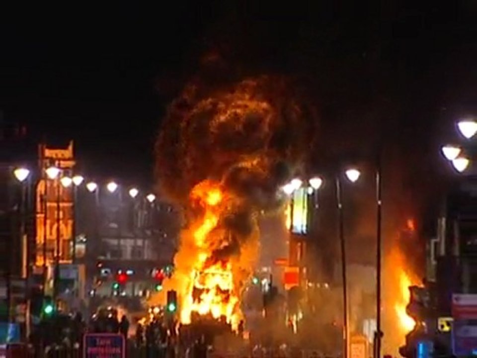 Violent riots over Tottenham shooting