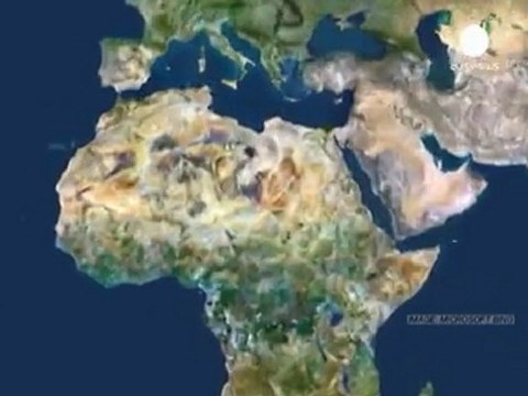 Libya rebels push to recapture oil-rich Brega