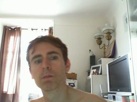 Wiwi égratigne peut être demain