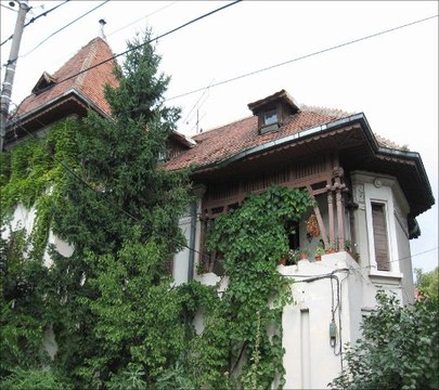 O plimbare prin Bucureşti - A walk through Bucharest, Romania