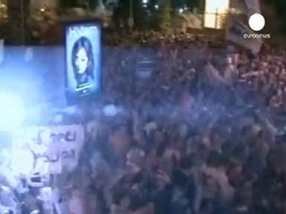 Israeli government listens to demonstrators