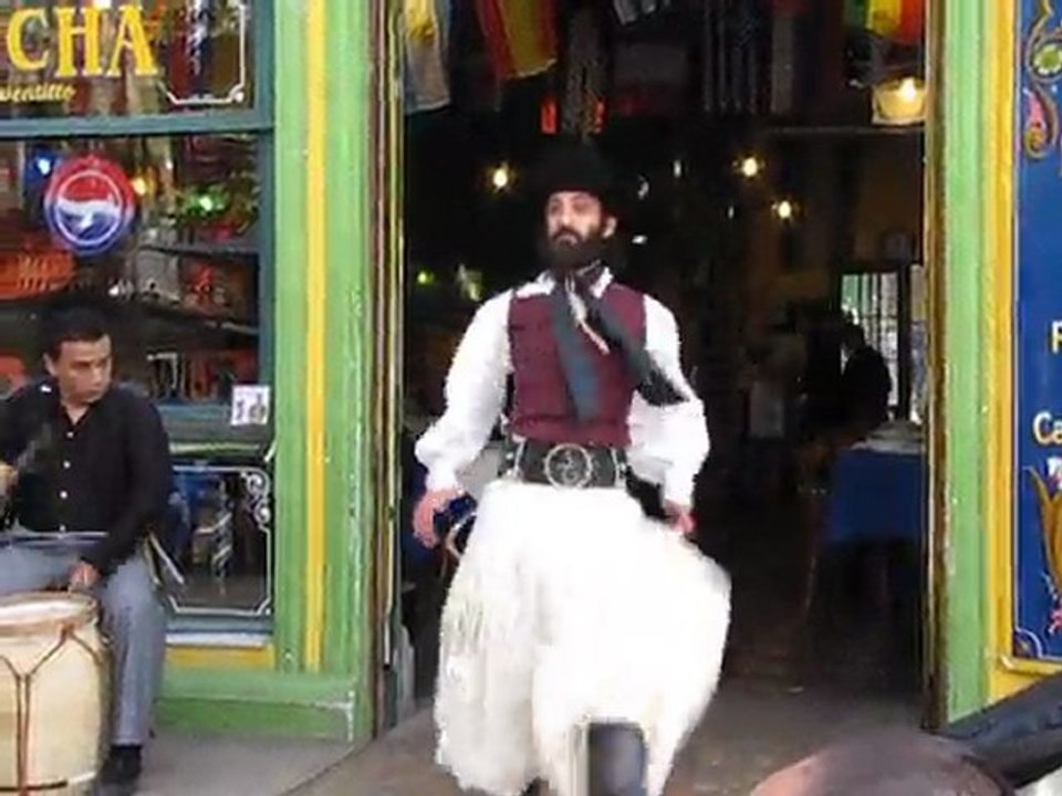 Danse traditionnelle dans le quartier de la Boca 1