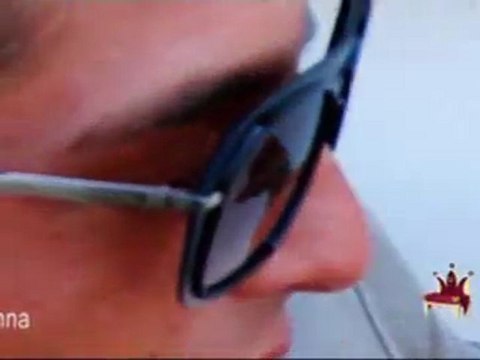 abiti borse occhiali da sole intimo gonne scarpe giacche camicie felpe t-shirt 2011 2012 2013 online