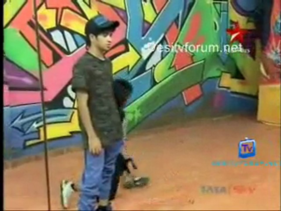 Just Dance [Taiyaari Jeet Ki]- 7th August 2011 Video Watch pt1