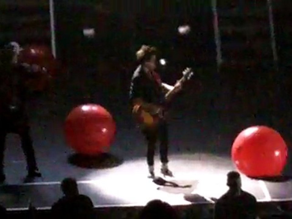 30 Seconds to Mars @ l'Olympia - Hurricane